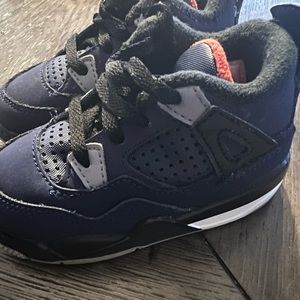 Air Jordan Retro 4 Winter 'Loyal Blue'
 Size 6c toddler